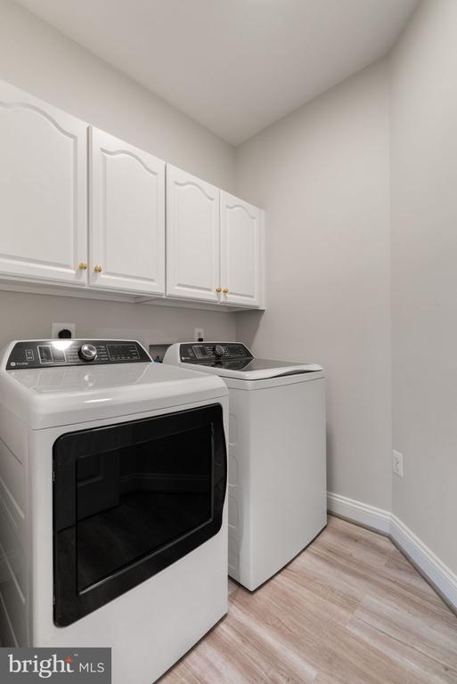 Building Photo - 9185 Topaz St