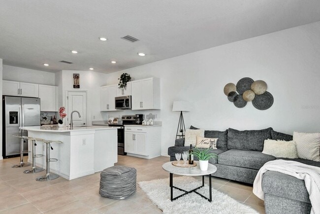 Building Photo - 5715 Archipelago St