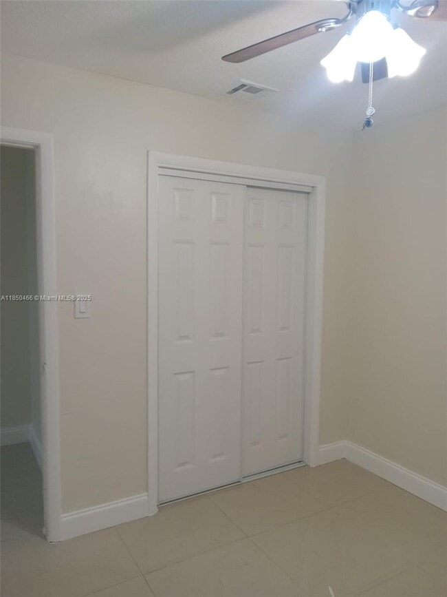 Primary Photo - 2744 NW 13th St