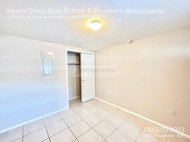 Building Photo - 5805 Delaware Ave