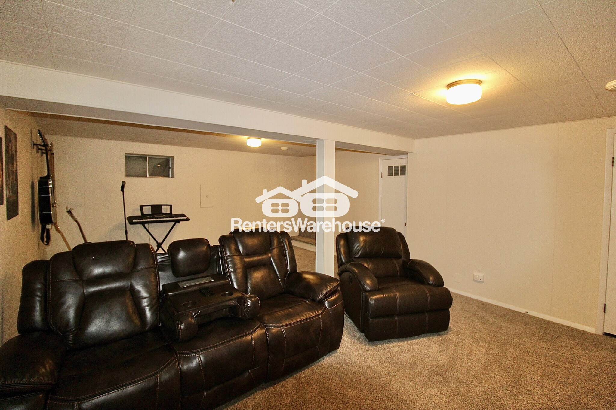 Building Photo - 11025 Dahlia Ct