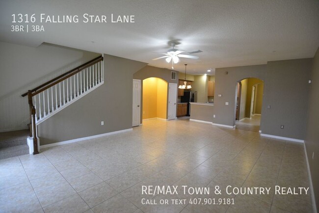 Building Photo - Orlando Rental Townhome