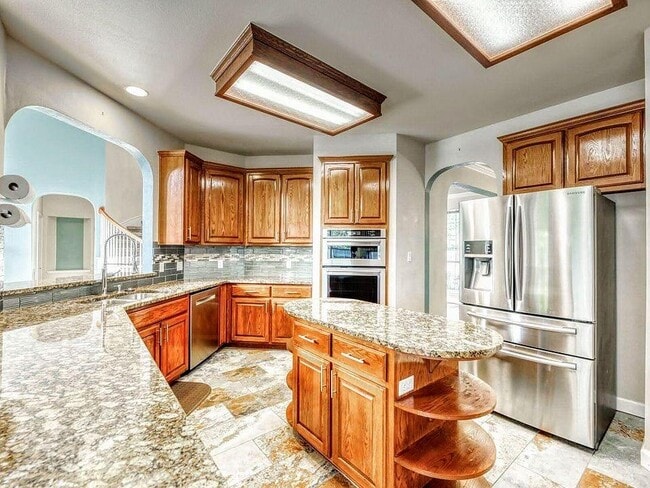 Building Photo - 10928 Bexley Ln