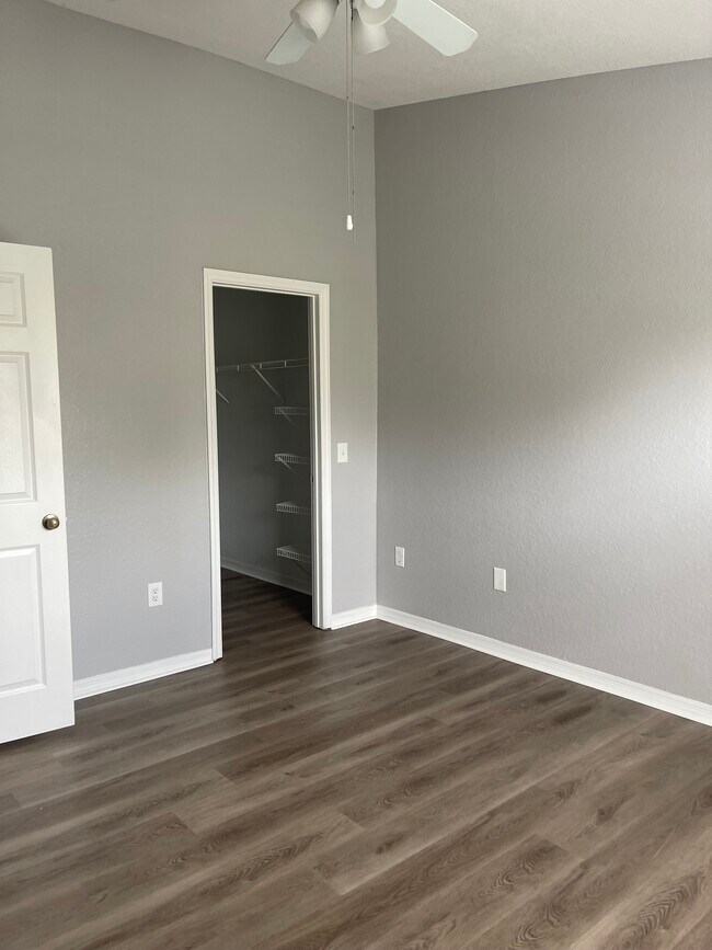 Building Photo - 839 Grand Regency Pointe