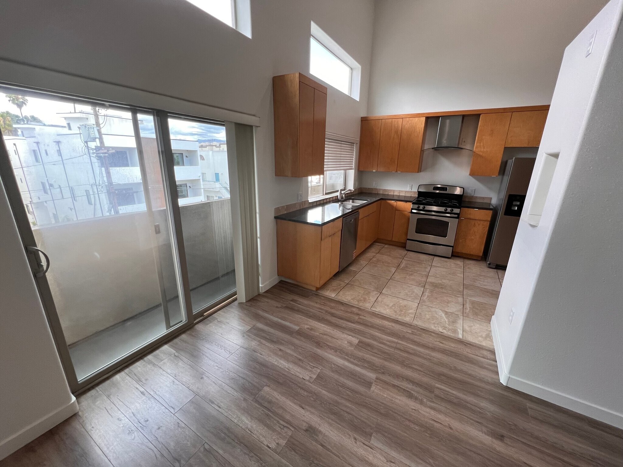 Building Photo - 11312 Huston St