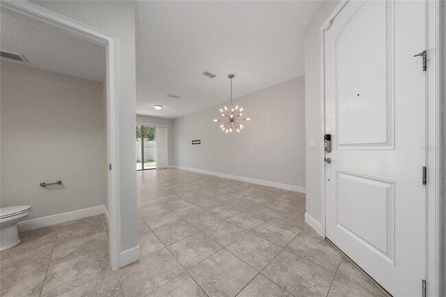 Building Photo - 9769 Winnington St