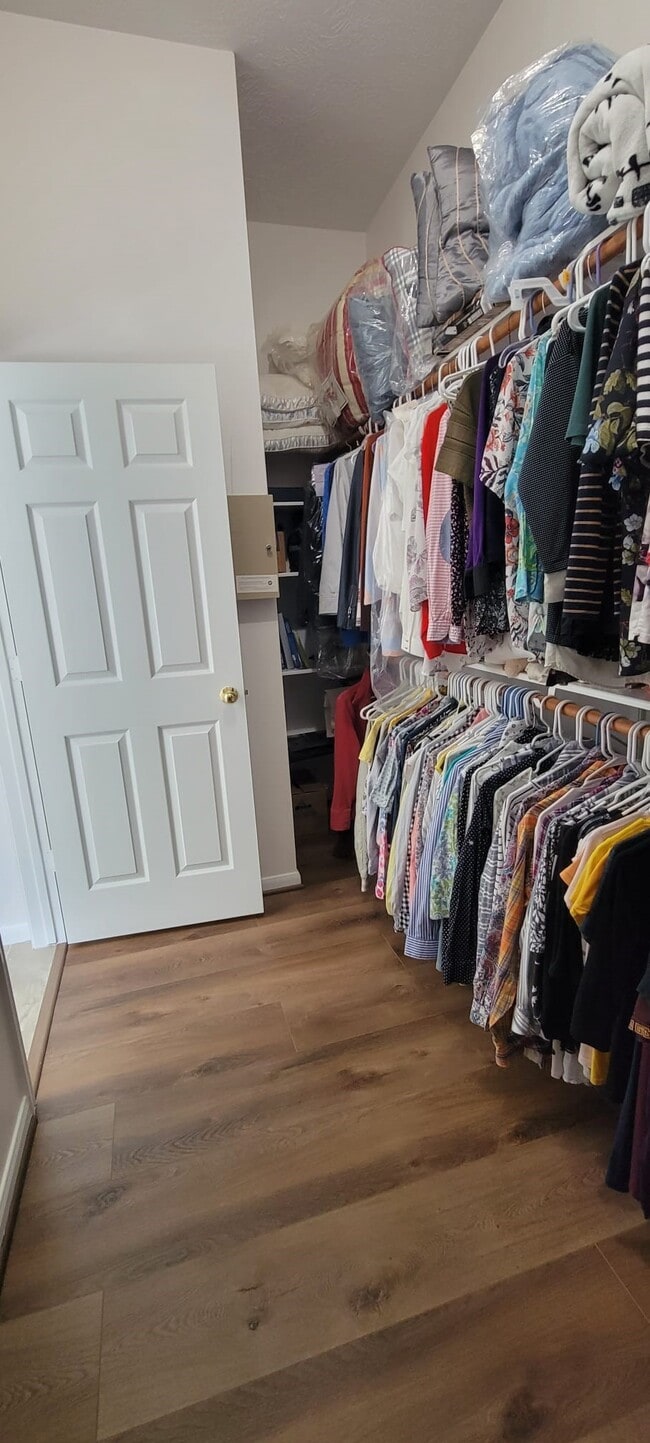 Building Photo - 3402 Plymouth Pointe Ln