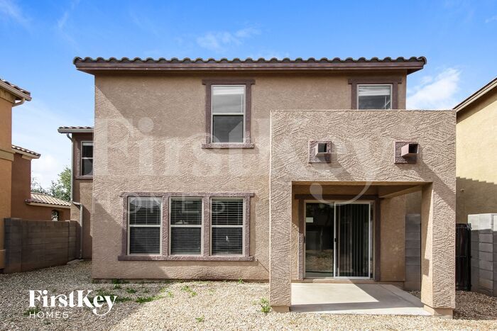Building Photo - 17547 W Ventura St