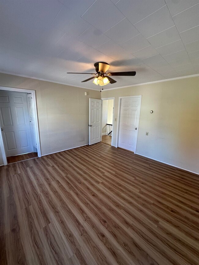 Building Photo - 17 Hanover St