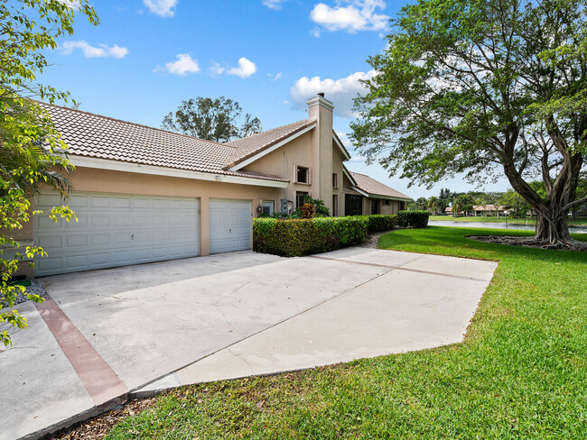 Building Photo - 7511 Brigantine Ln