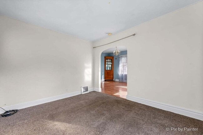 Building Photo - 2225 N 76th Ct