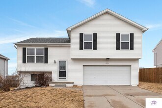 Building Photo - PENDING