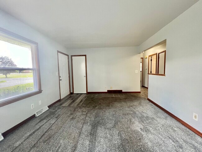 Building Photo - 2606 Iva Ct