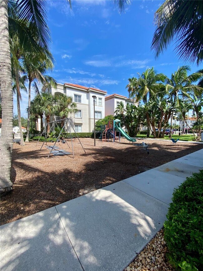 Building Photo - 11032 Legacy Dr