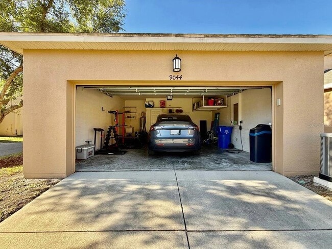 Building Photo - 9044 Aspen Hollow Pl