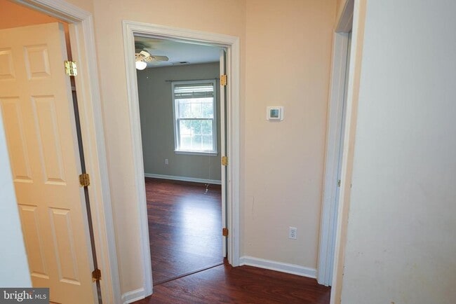 Building Photo - 1331 Aspen Dr