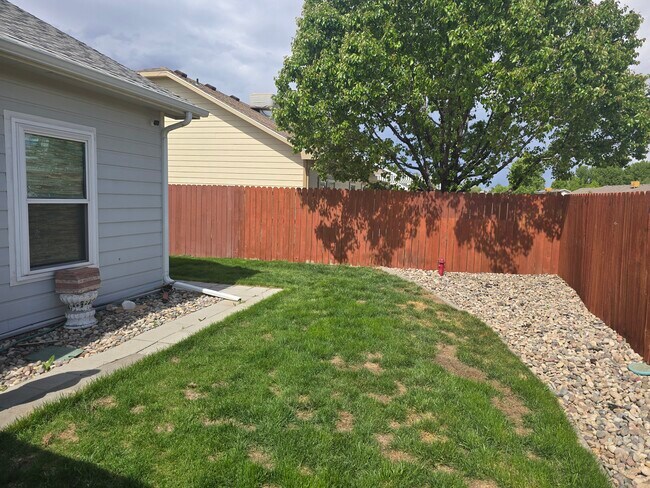 Building Photo - 2568 Trails End Ct