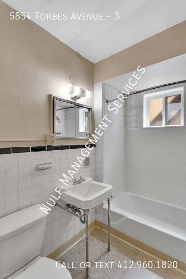Building Photo - 5854 Forbes Ave
