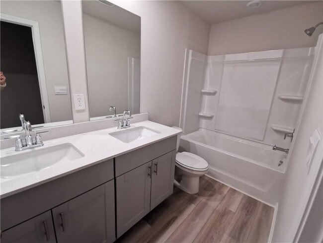 Building Photo - 6025 White Sycamore Pl