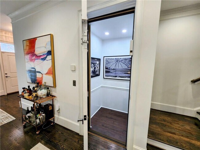Building Photo - 1108 Briar Cove Cir
