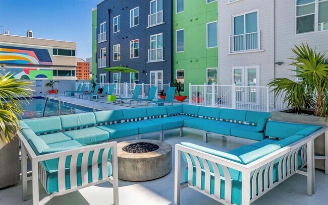 Building Photo - 1659 2nd St