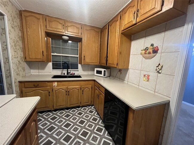 Building Photo - 4233 Voncille St