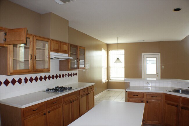 Building Photo - 12231 Ashford Park Dr