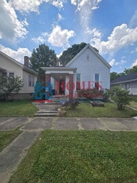 Building Photo - Two Bedroom House | Off-Street Parking