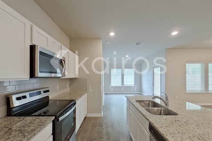 Building Photo - 124 Yardley Ct