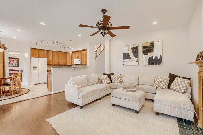 Building Photo - 1526 Almaden Ln