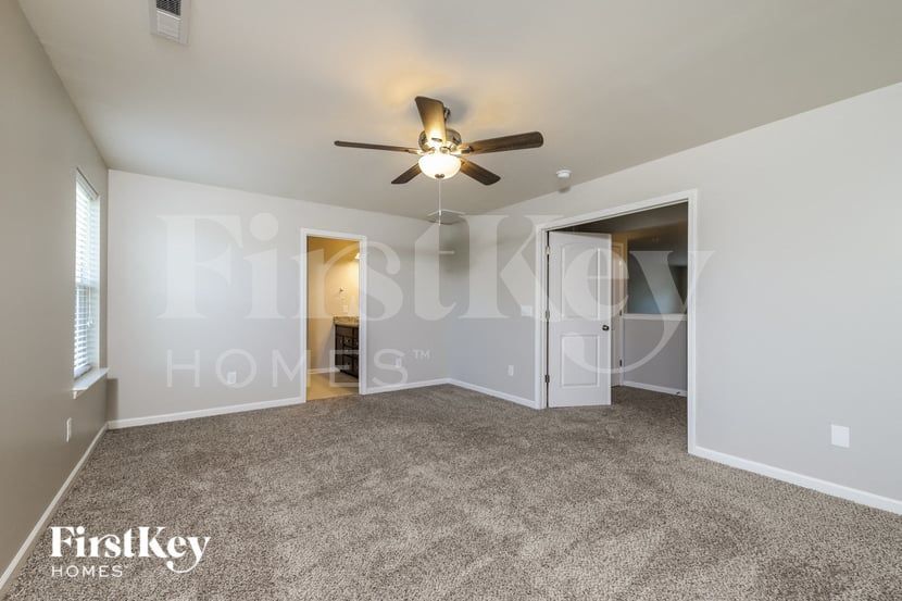 Building Photo - 3282 Winding Br Trl