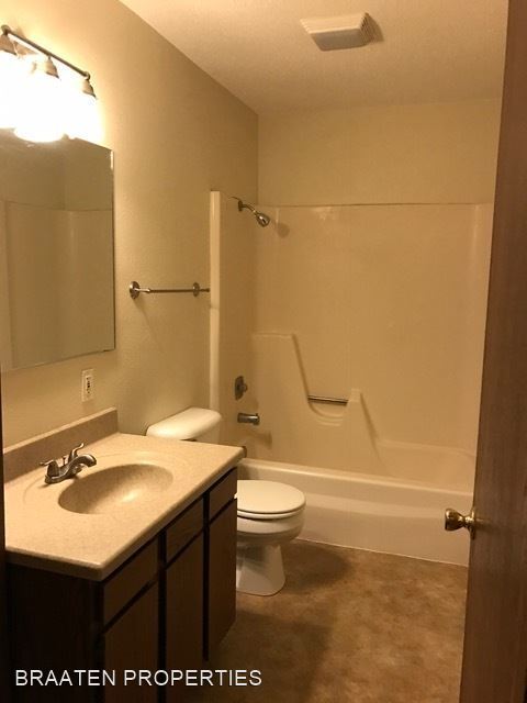 Building Photo - 3 br, 1 bath House - 224 5th Street Northwest