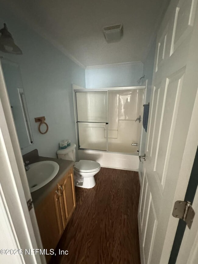 Building Photo - 176 Basin Dr