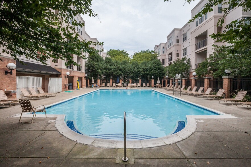 5701 Marinelli Road Rockville Maryland 20852 Strathmore Court - 5440 Marinelli Rd Rockville MD 20852 | Apartment Finder
