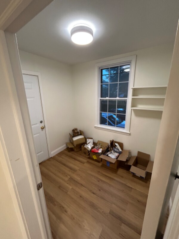 Building Photo - 12 Myrtle St