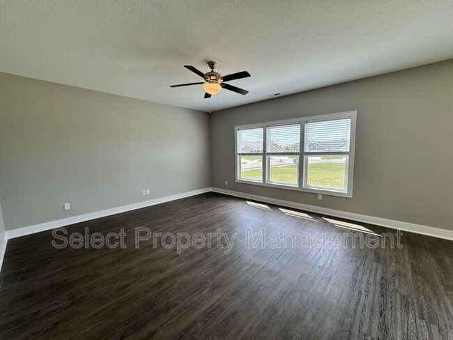 Building Photo - 12367 Speranza Dr