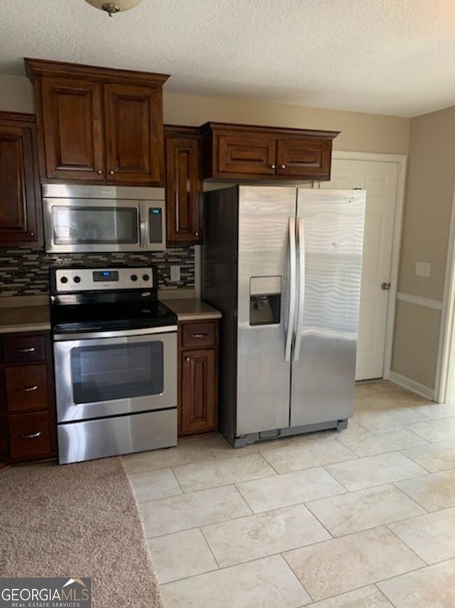 Building Photo - 205 Augusta Way