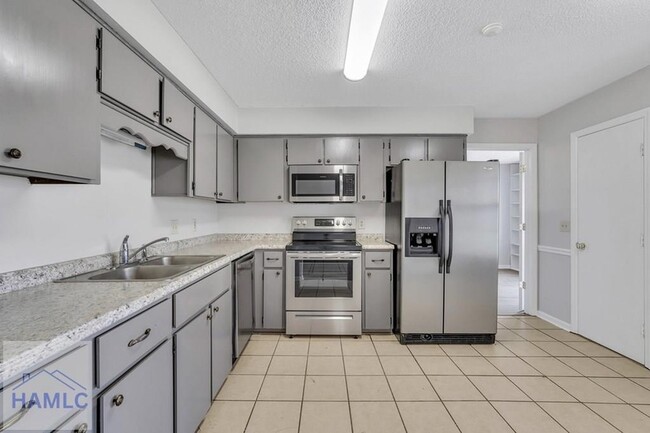 Building Photo - 734 Timber Ridge Trail