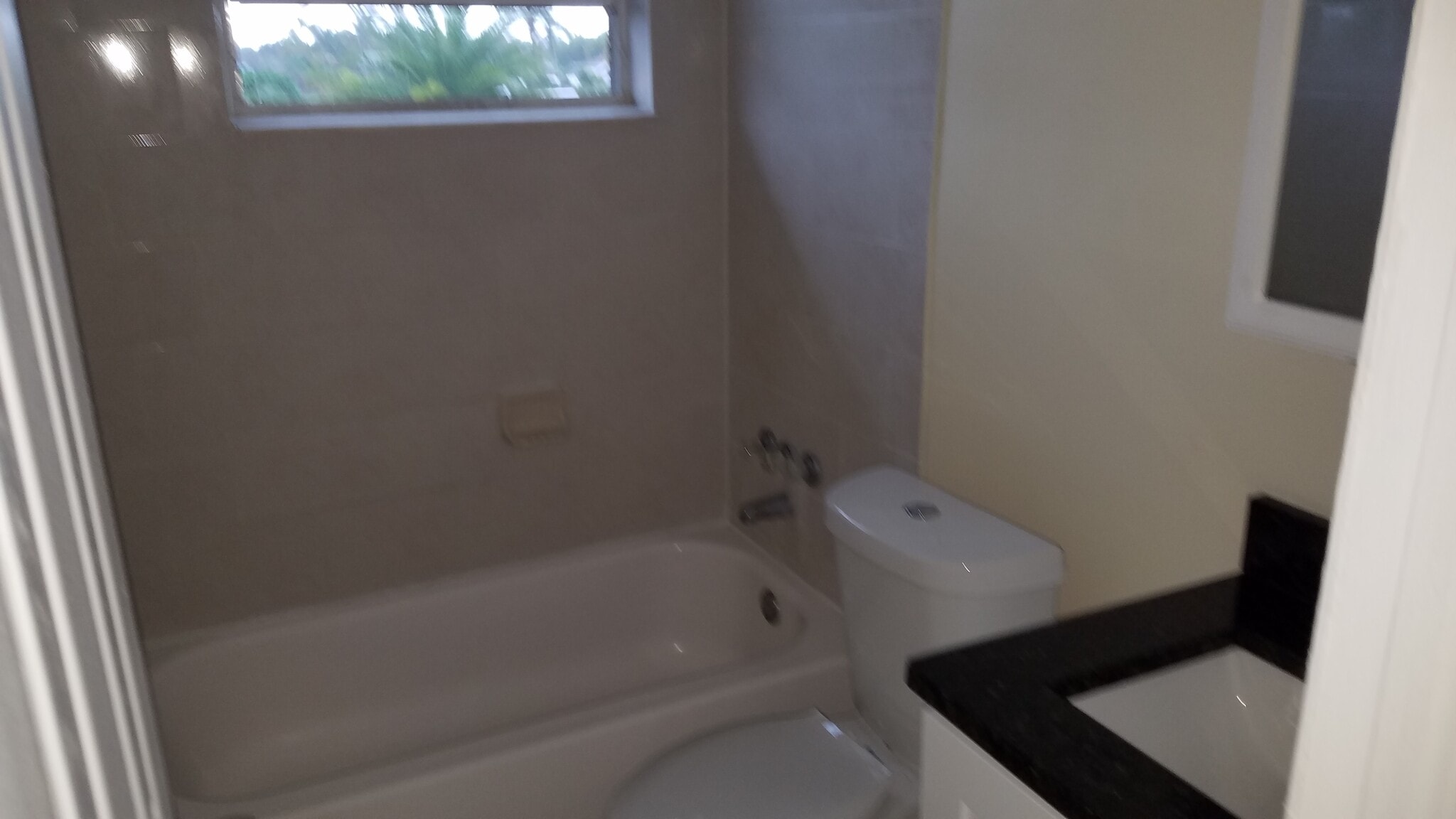 Building Photo - 801 S Federal Hwy