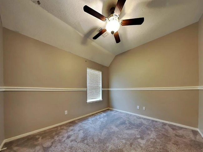 Building Photo - 31307 Baker lane Dr
