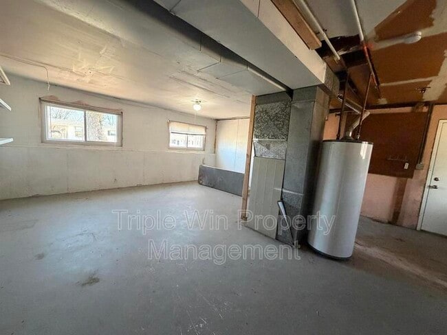 Building Photo - 5243 Ville Maria Ln