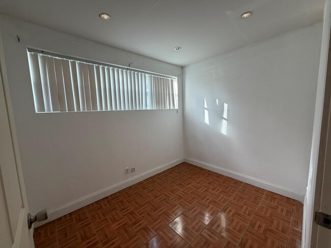 Building Photo - 14131 NW 3rd Ave