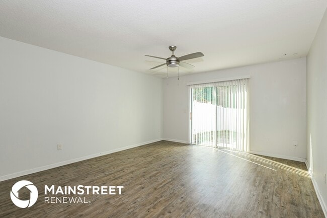 Building Photo - 524 Eiseman Wy