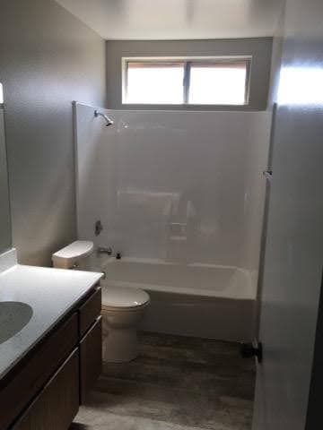 Building Photo - 43707 Nathan Dr