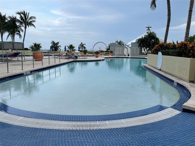 Building Photo - 244 Biscayne Blvd