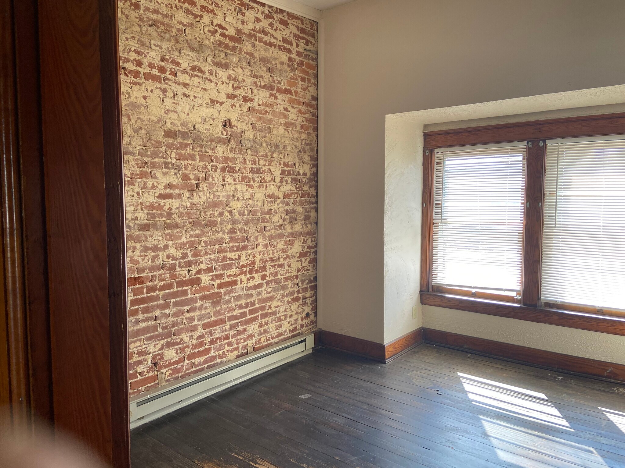 Building Photo - 857 Wayne Ave