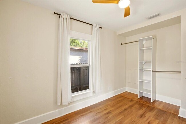 Building Photo - 4551 19th Ave S