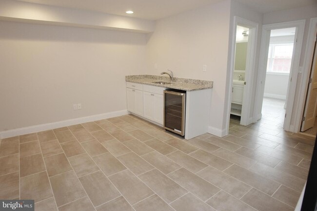 Building Photo - 12307 Chesterton Dr