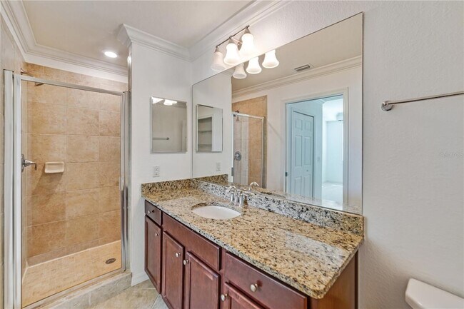 Building Photo - 16804 Vardon Ter