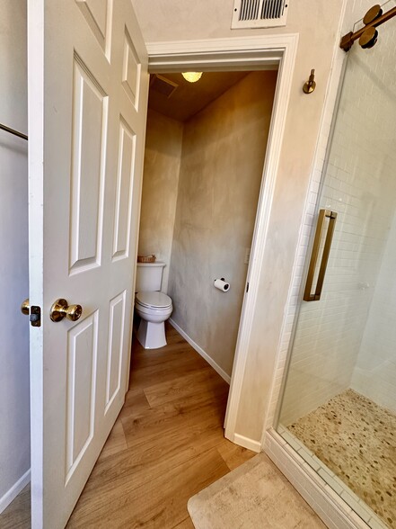 Building Photo - 23257 Joaquin Ridge Dr